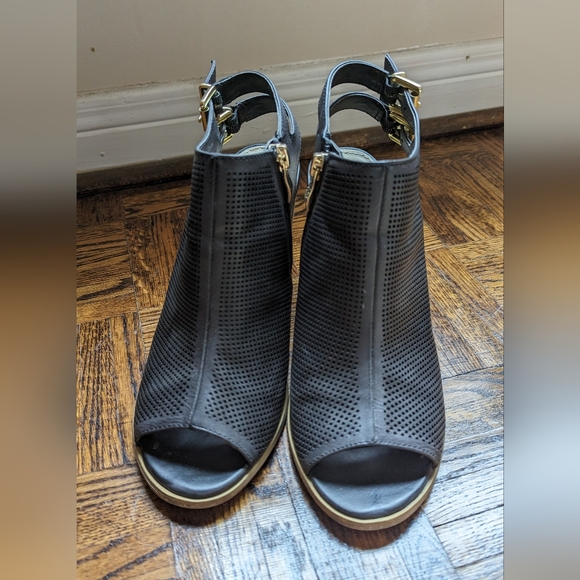 Steve Madden black bootie heels, size 37 - Picture 2 of 4